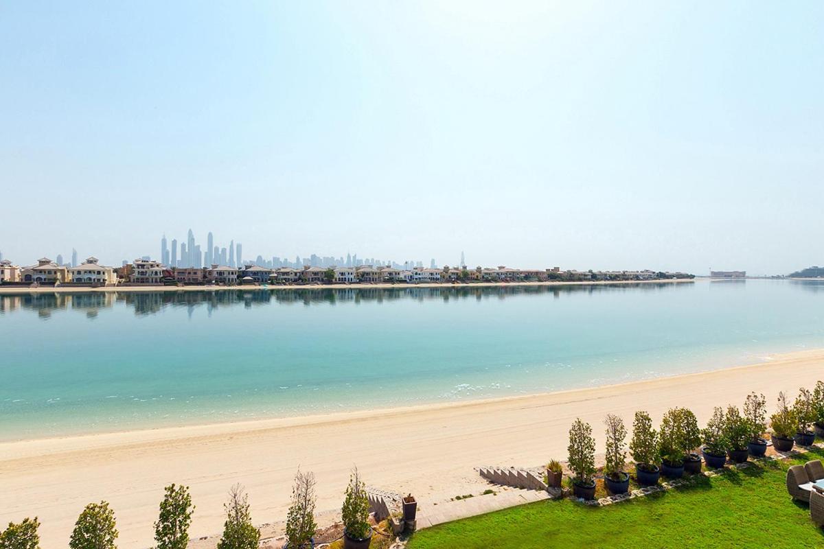 Kennedy Towers Signature K Villa Beach Mansion Dubai Exterior foto